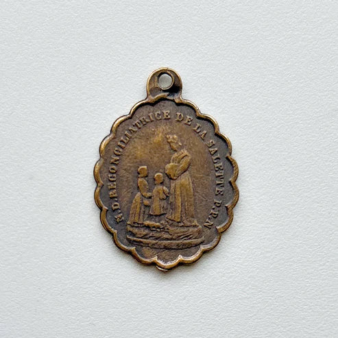 1" Our Lady of La Sallette Medal - Antique Model ME1015