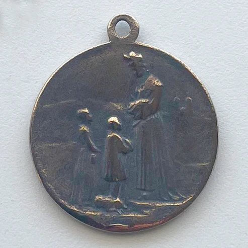 1 1/4" Our Lady of La Salette Medal - Antique Model ME1098