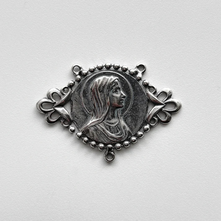 1 1/2" Mary Profile Antique Rosary Center Model CE1127