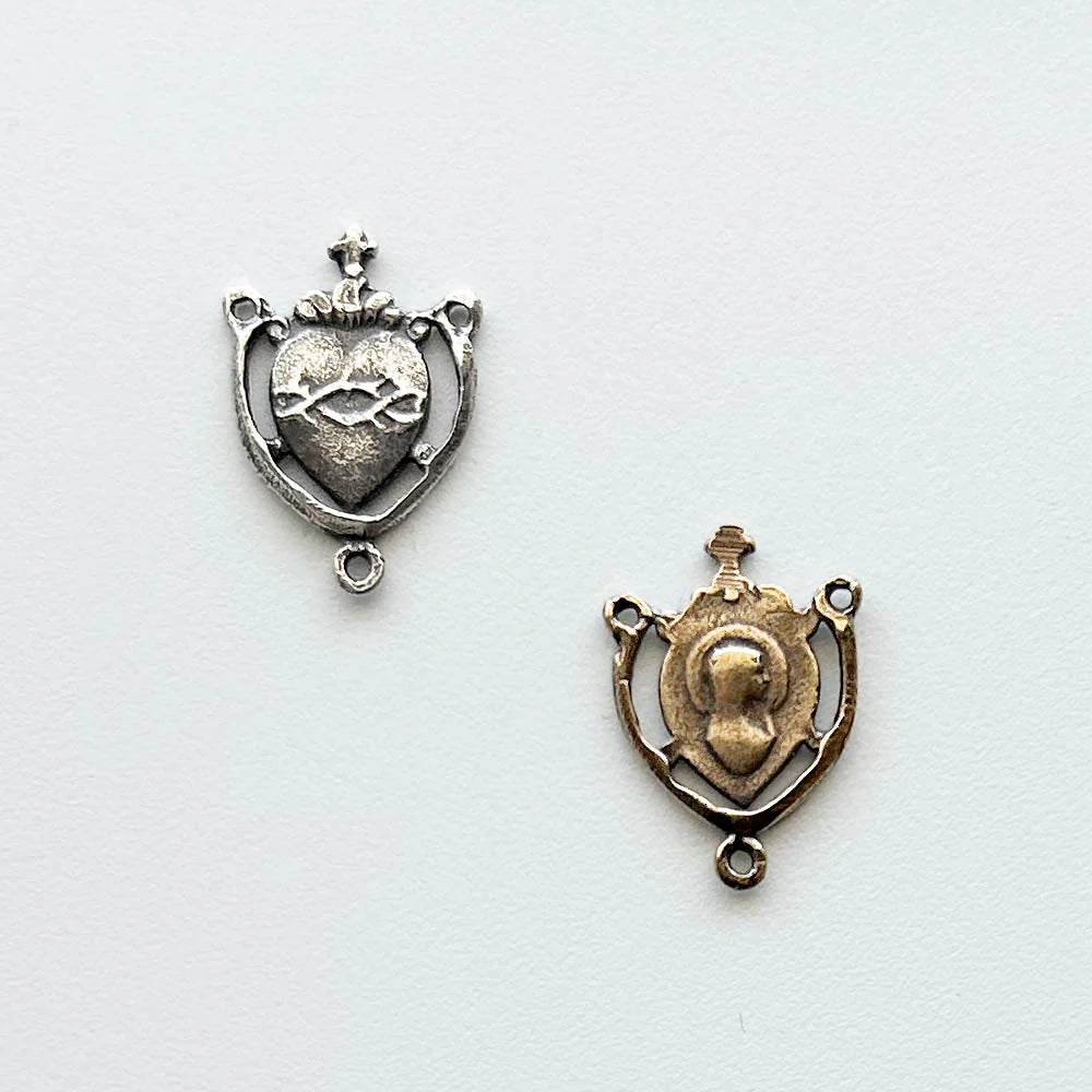 1/2" Tiny Heart Antique Rosary Center Model CE296