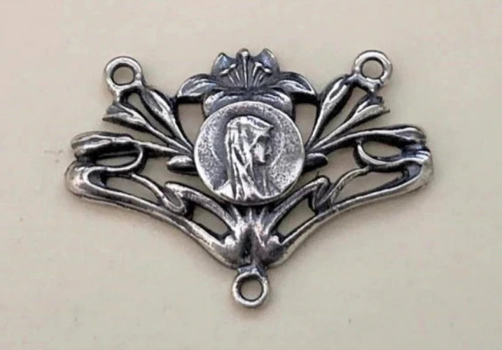 1 1/4" Mary Profile Art Nouveau Antique Rosary Center Model CE030