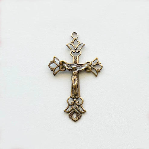 1 1/2" Delicate Crucifix Antique Model CX1062