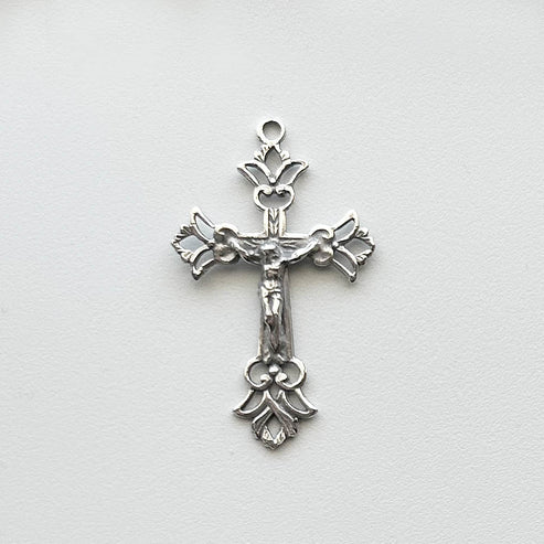 1 1/2" Delicate Crucifix Antique Model CX1062