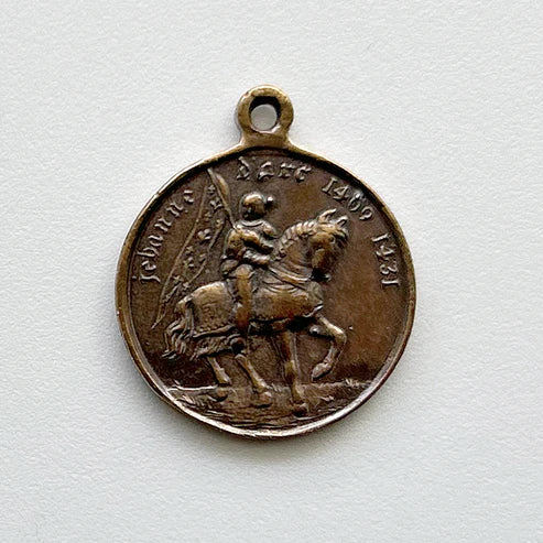1" Joan of Arc Horseback Medal - Antique Model ME1068