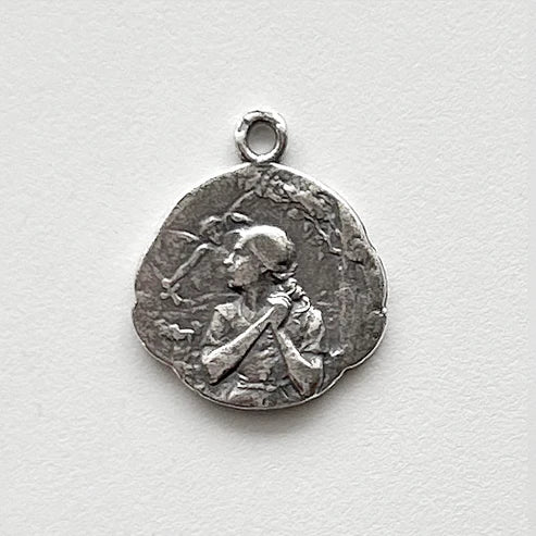 3/4" Joan of Arc Stake Medal - Antique Model ME1069