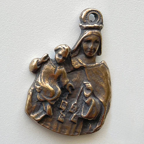 1 1/2" Blessed Mother Figural Medal - Antique Model ME1090