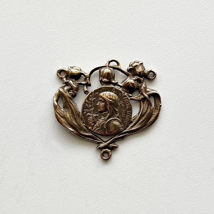 1 1/8" Joan of Arc Antique Rosary Center Model Art Nouveau CE1092