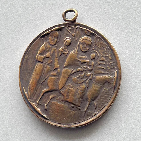 1 1/4" Holy Family Medal - Antique Model ME1111
