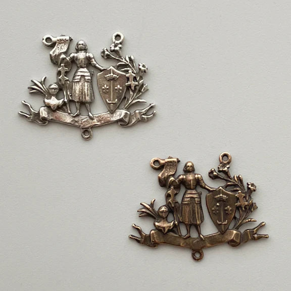 1 1/2" Joan of Arc with Shield Antique Rosary Center Model CE1206