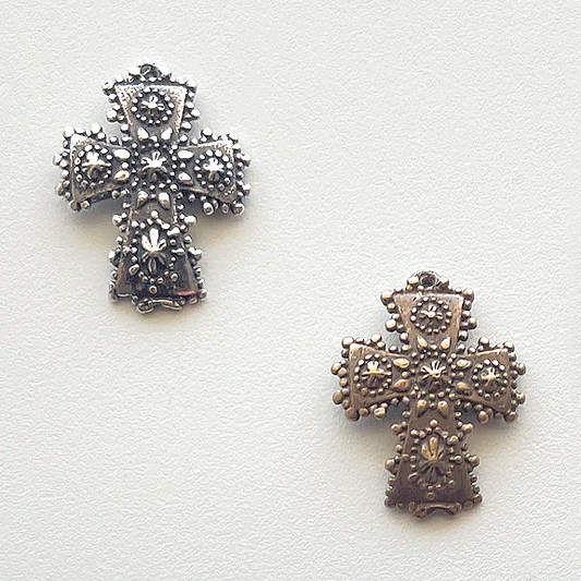 7/8" Small Cross Curved and Sparkling Antique Model CR1275