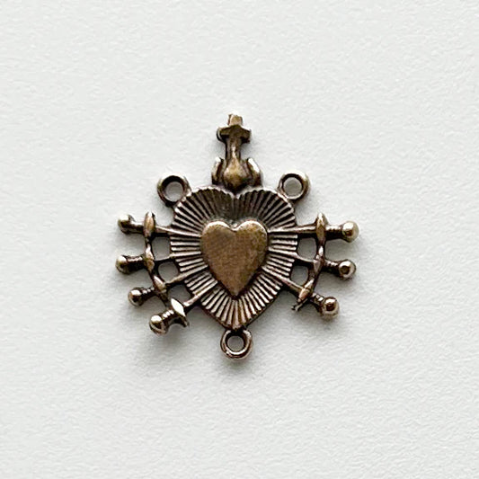 3/4" Seven Sorrows Antique Rosary Center Model CE456