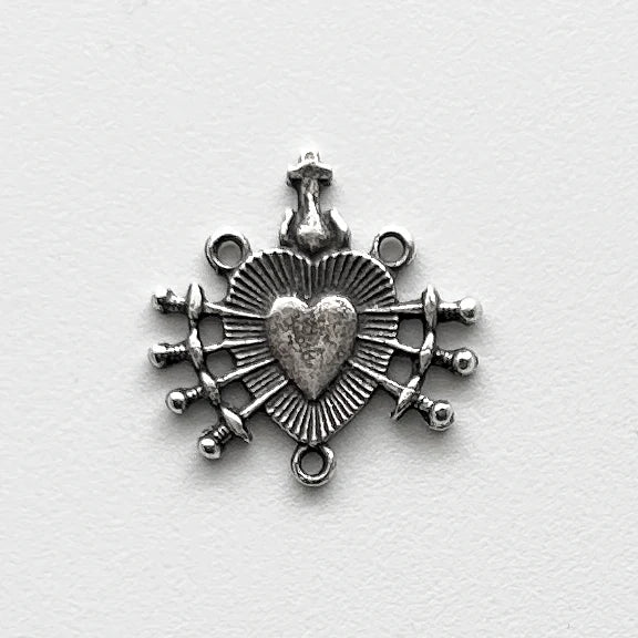 3/4" Seven Sorrows Antique Rosary Center Model CE456