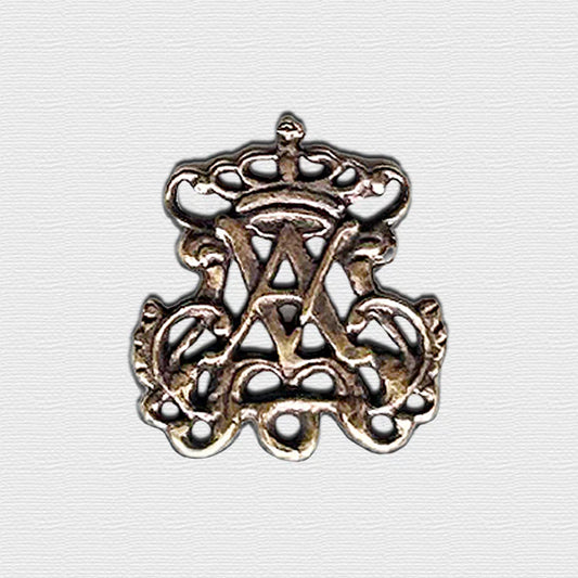 1 1/4" Auspice Maria Antique Rosary Center Model CE552