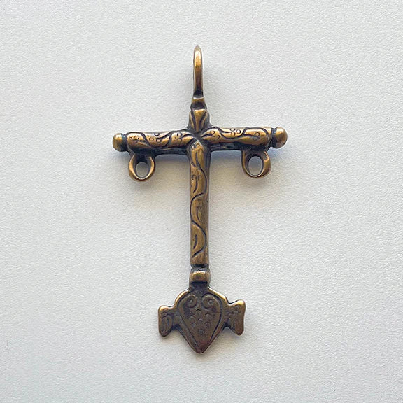 2" Cross with Heart Antique Vintage Model CR826